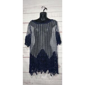 Women’s Open Weave Crochet Top Medium
